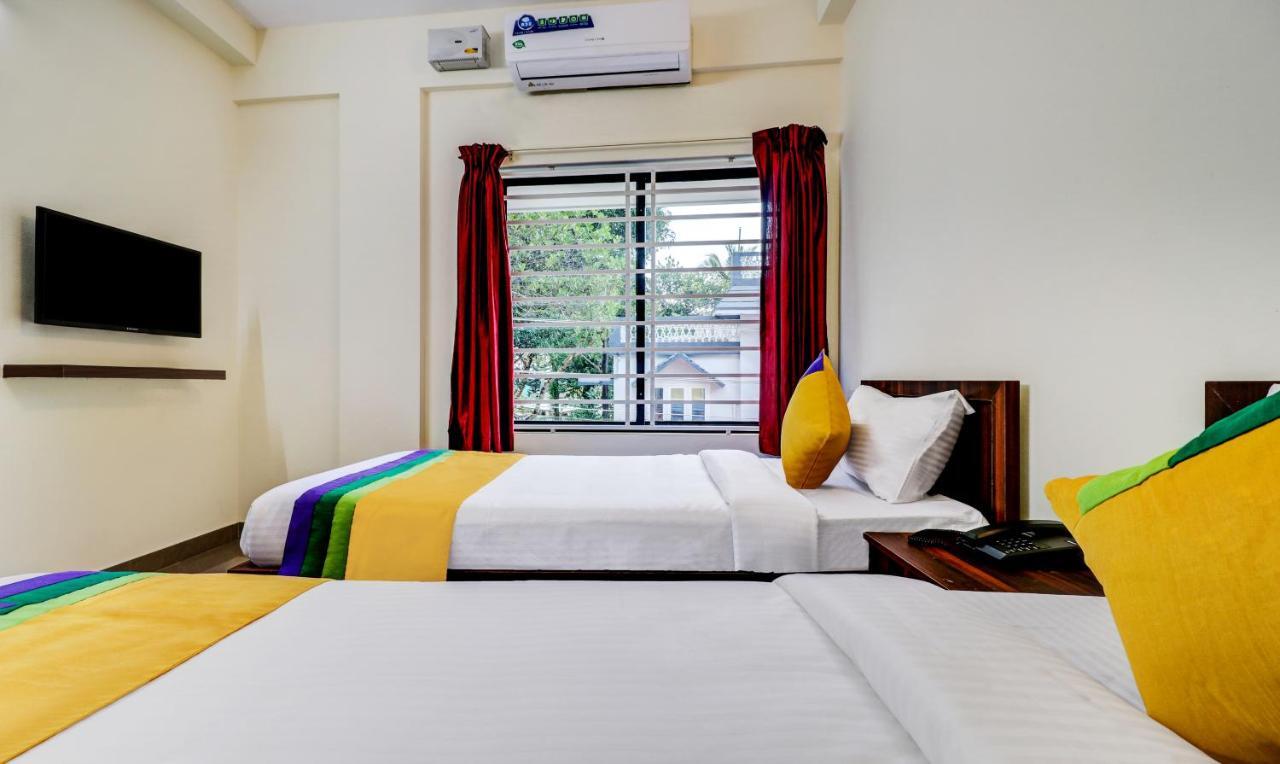 Itsy Hotels Rain Tulsi Stayz, Palarivattom Junction Kochi Dış mekan fotoğraf