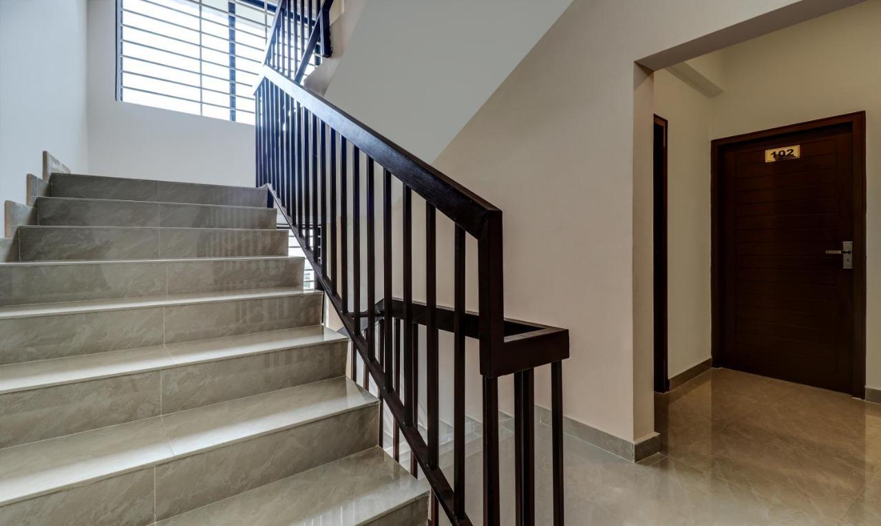 Itsy Hotels Rain Tulsi Stayz, Palarivattom Junction Kochi Dış mekan fotoğraf