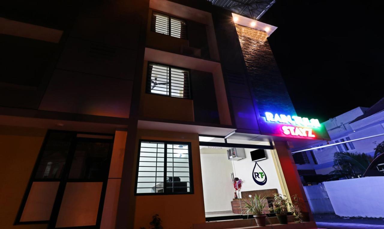 Itsy Hotels Rain Tulsi Stayz, Palarivattom Junction Kochi Dış mekan fotoğraf
